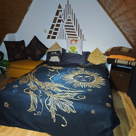 Apartman Mansarda Din Poveste Brassó